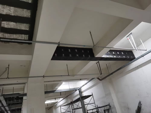 建筑抬升加固